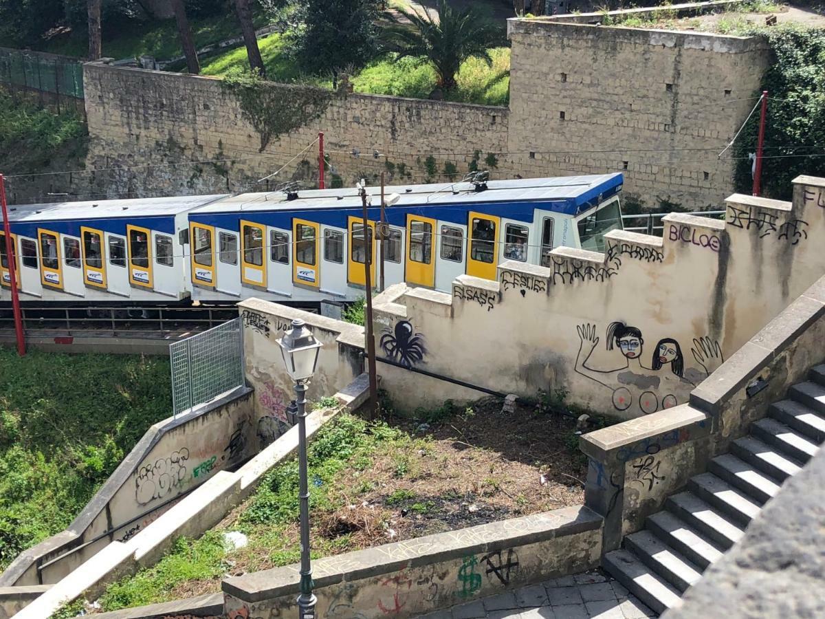Casa Vacanze Funiculi' Al Corso Neapol Exteriér fotografie